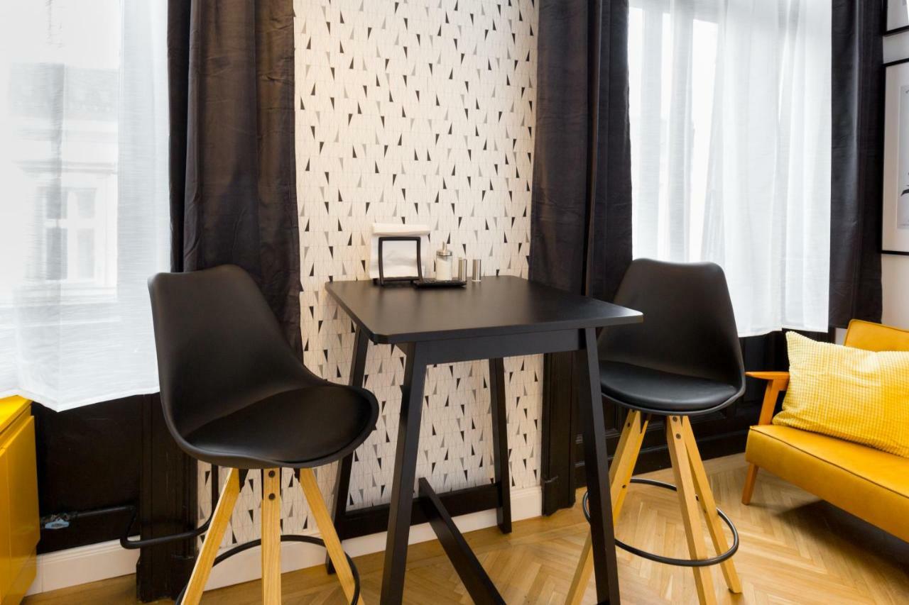 Leah Studios Budapest Exteriör bild